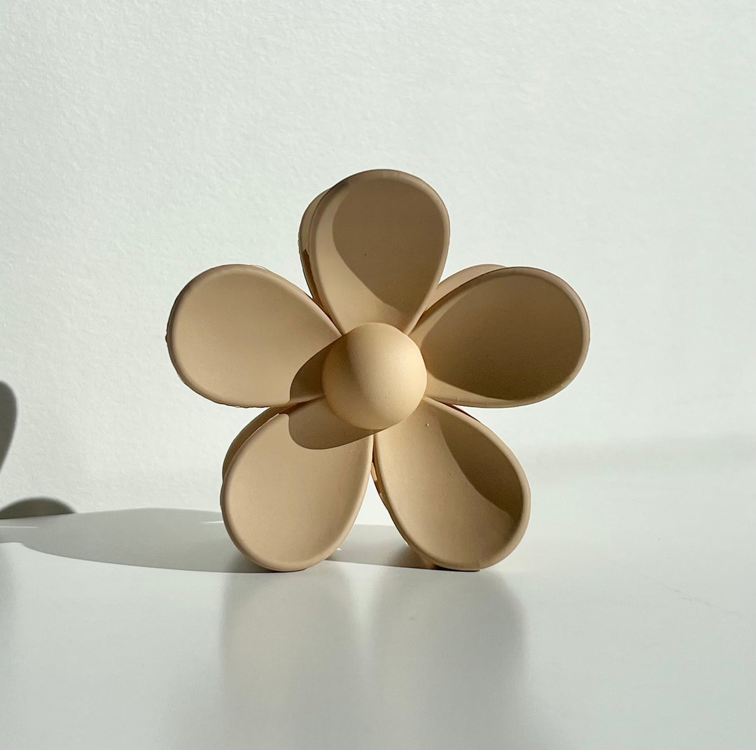 Flower Claw | Caramel