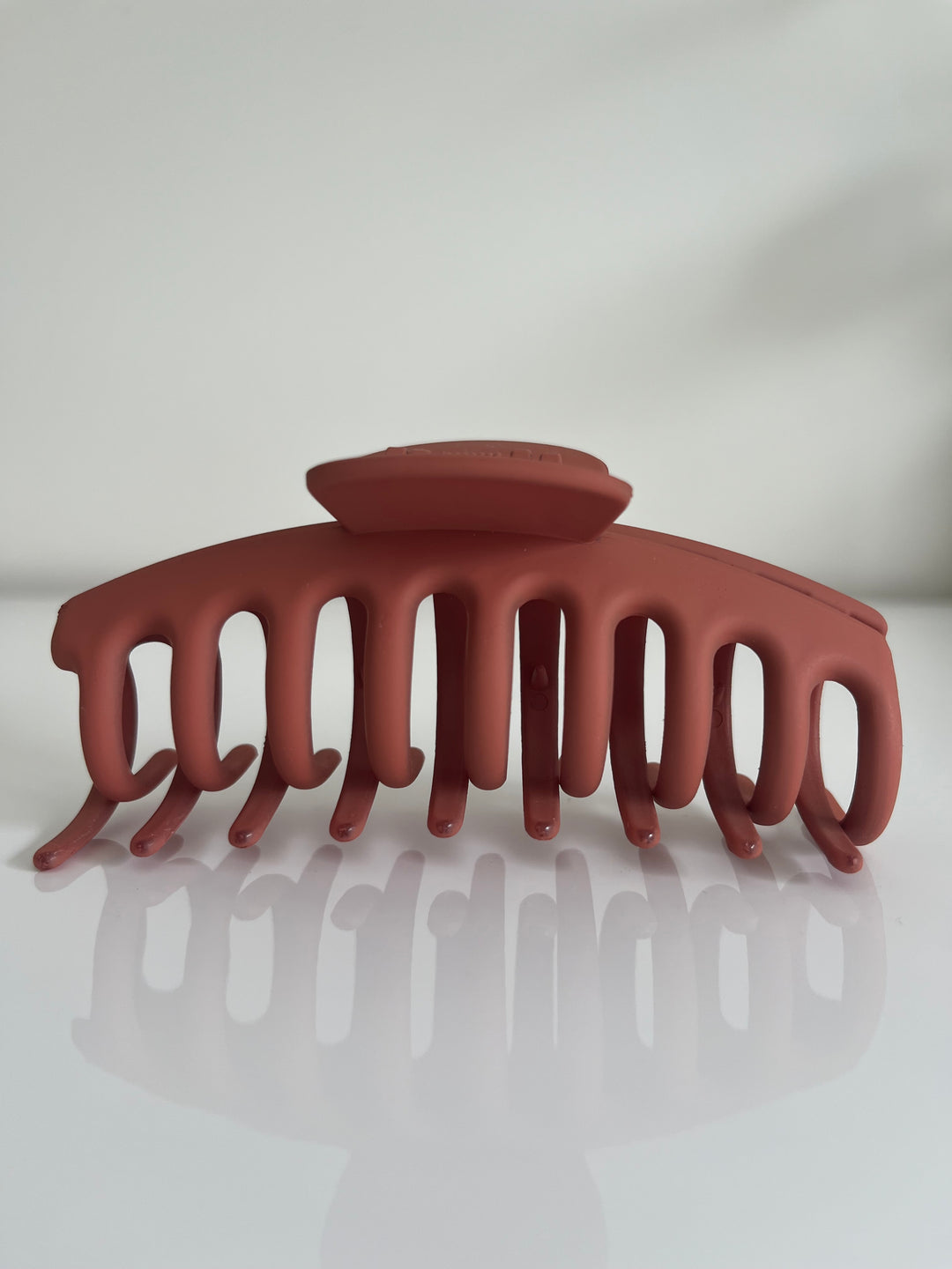 Classic Claw | Terracotta