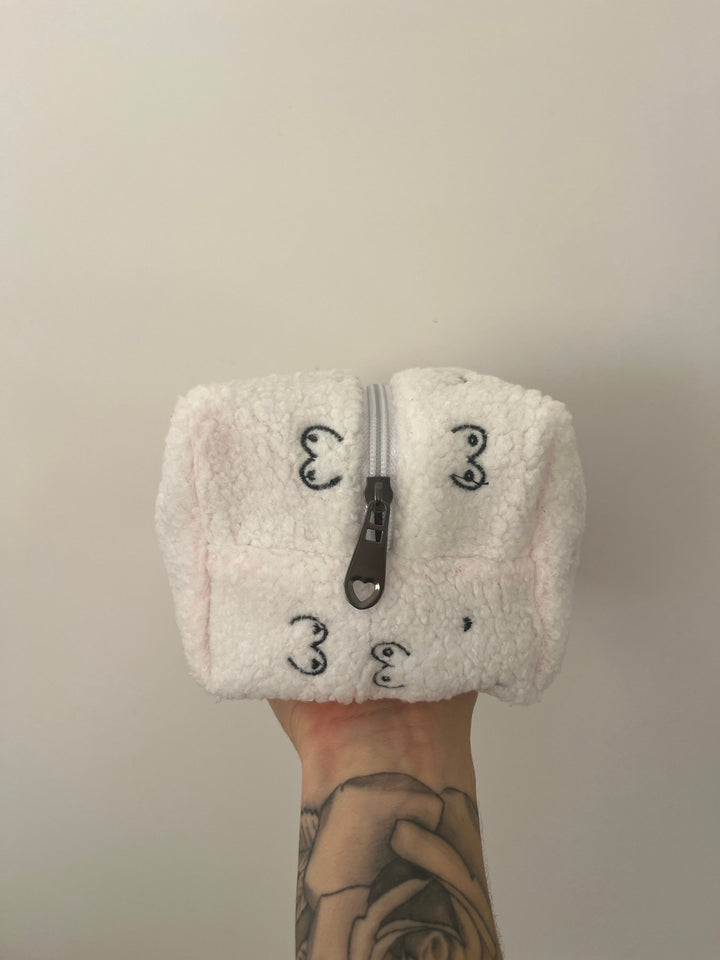 Boobie Make - up Bag - Vintage Rebels