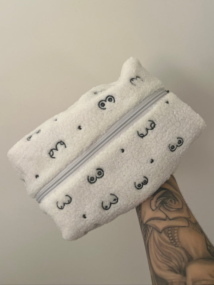 Boobie Make - up Bag - Vintage Rebels