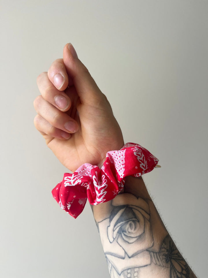 LIMITED EDITION: Christmas Scrunchies - Vintage Rebels