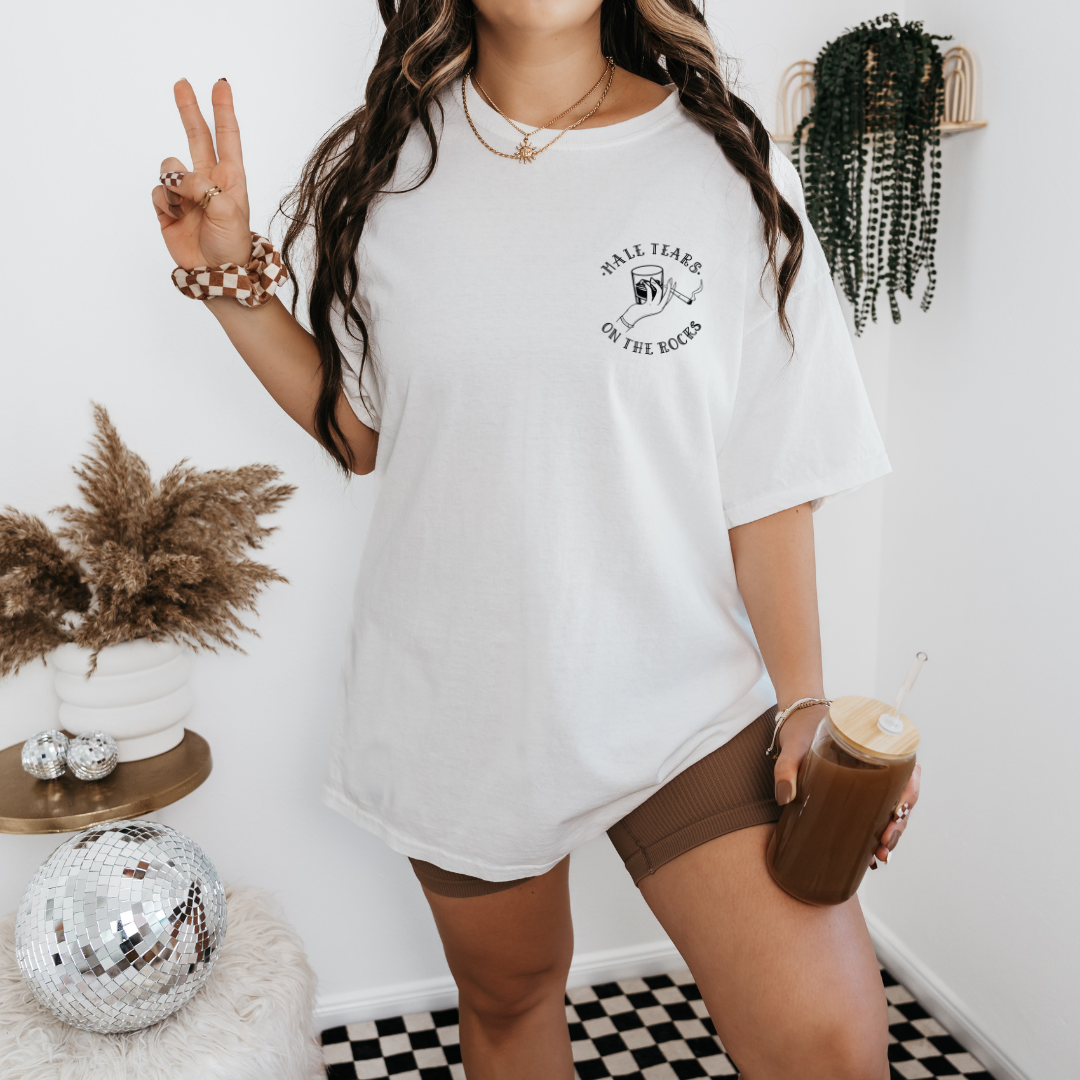 MALE TEARS ON THE ROCKS GRAPHIC TEE