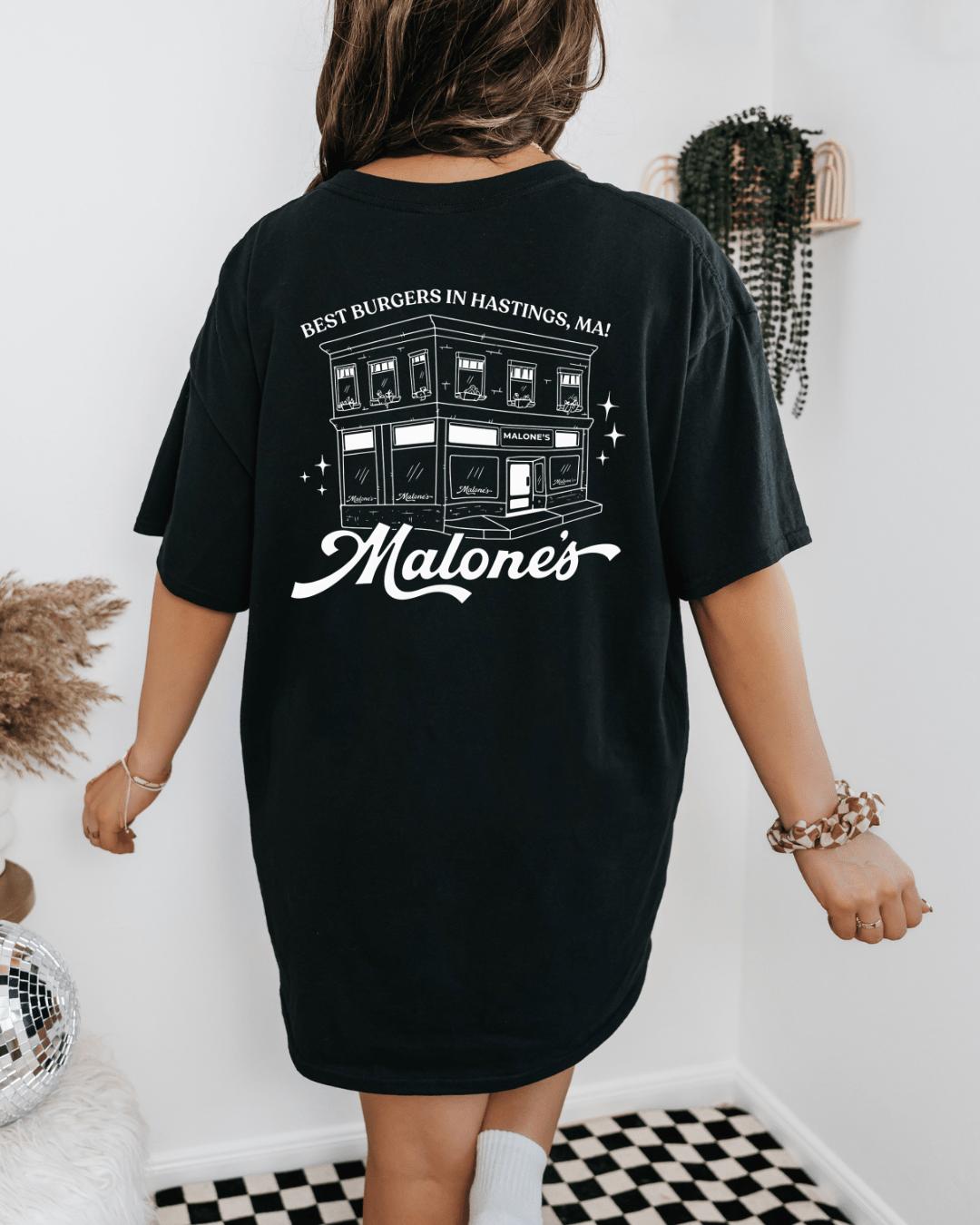 Malone's Cafe Tee | Fandom Graphic T-Shirt - Vintage Rebels