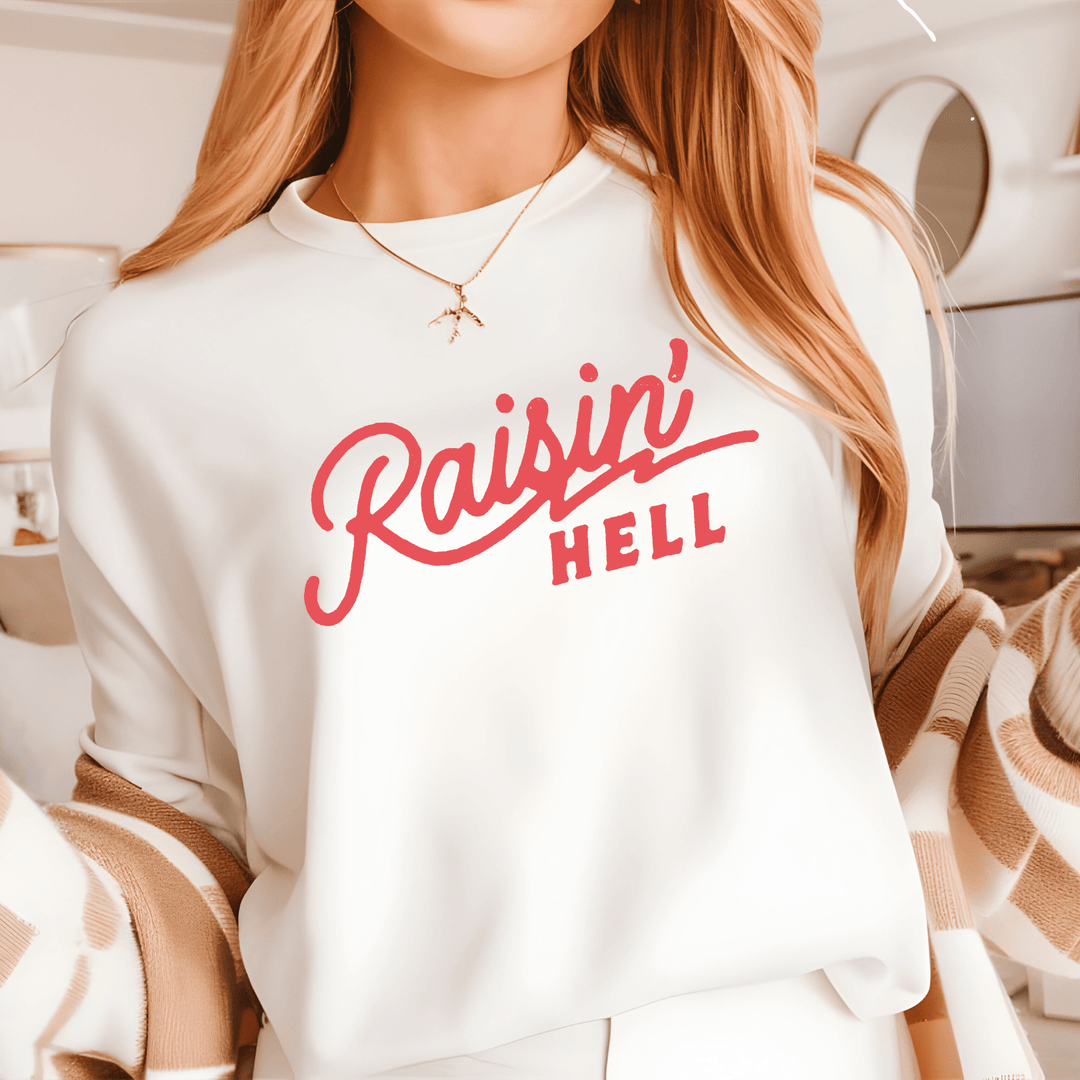 RAISIN' HELL SLOGAN TEE - Vintage Rebels